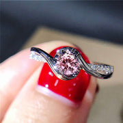 Creative Twisted Arm Eight Heart Eight Arrow Zircon Ring for Women's Engagement Ring