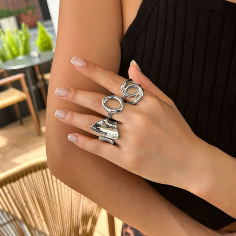 Ins style O-shaped smooth ring set with irregular metallic rings, versatile new style