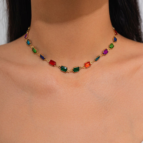 Fashionable colored crystal studded diamond pendant necklace with high-end feel, handmade bead collarbone chain